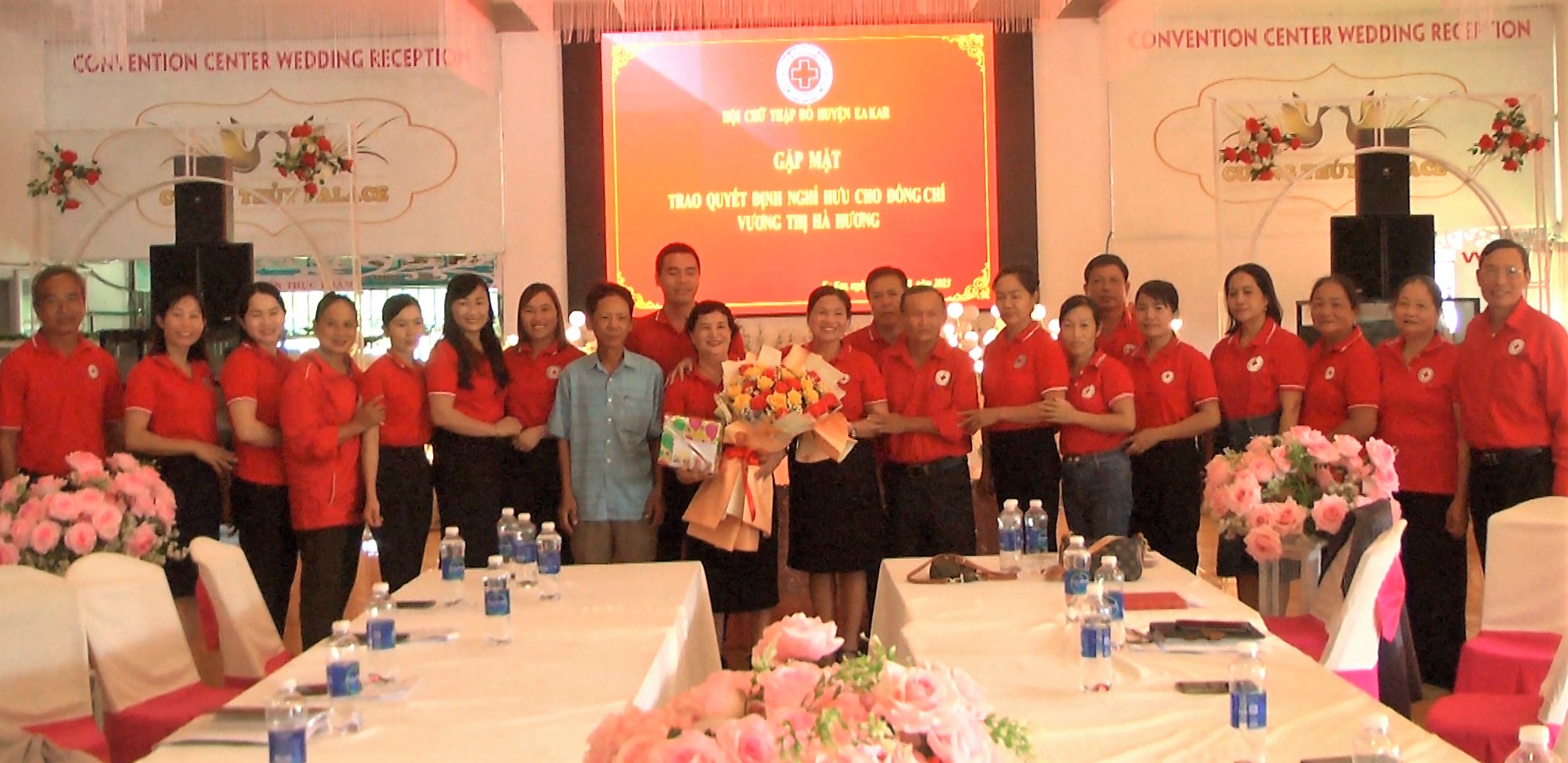Hội chữ thập đỏ huyện Ea Kar tổ chức Hội nghị sơ kết công tác hoạt động 6 tháng đầu năm và triển khai nhiệm vụ 6 tháng cuối năm 2023